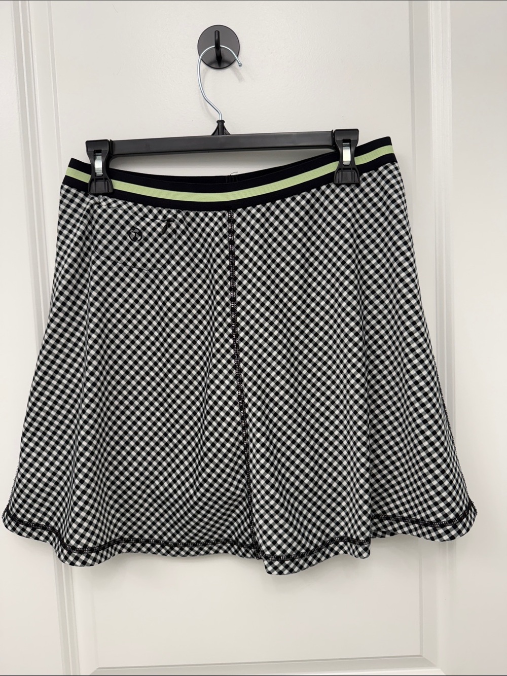 Talbots Black & White Gingham A-line Skort with Lime-Trim Waistband. Size M